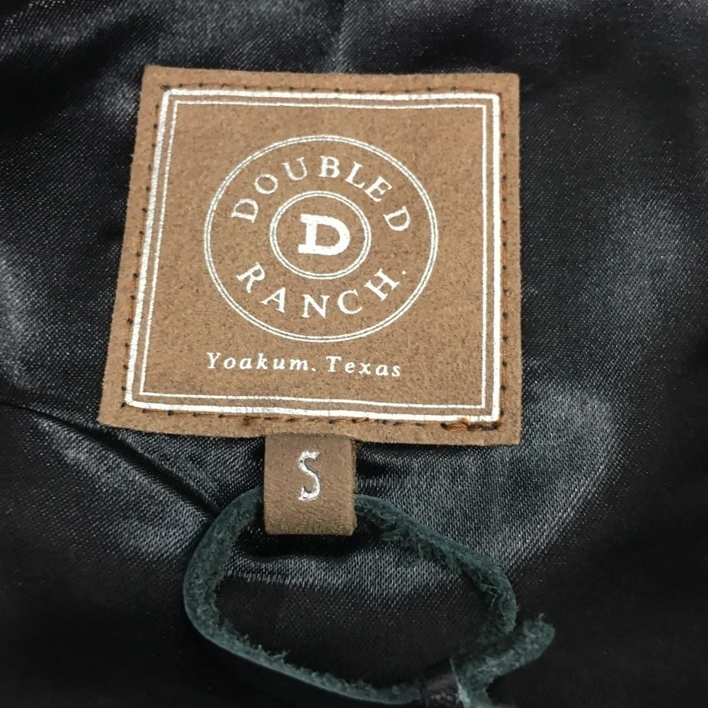 Double D Ranch Vest - Picture 2 of 10